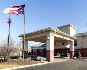 Quality Inn & Suites Oakwood Village - Cleveland South